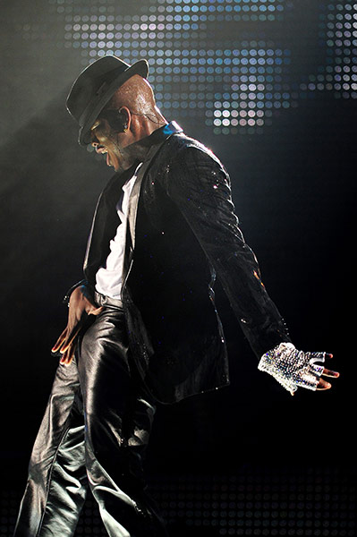 A Tribute Concert for the Pop Legend