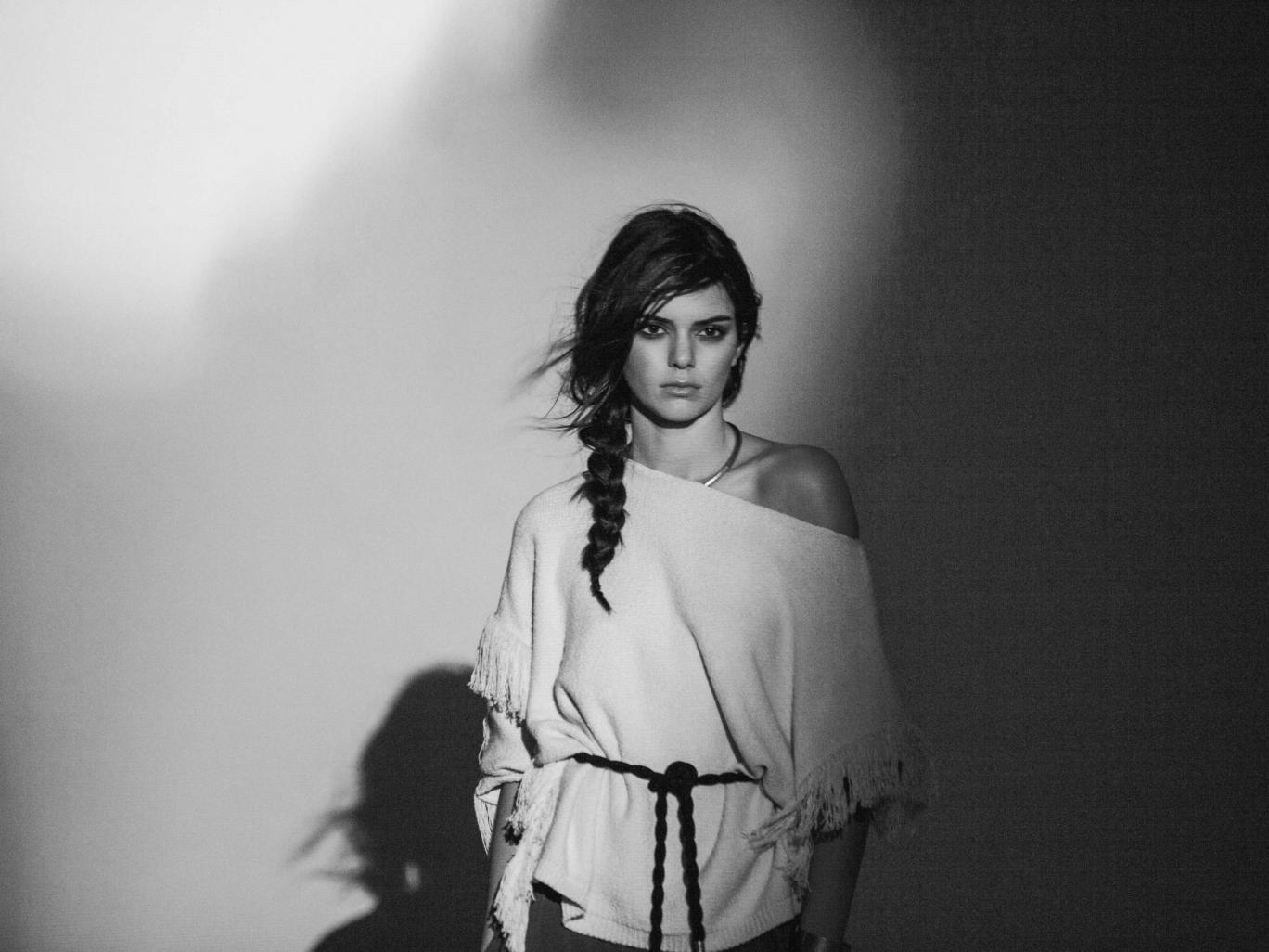 Spirit Tribal Dari Kendall Jenner Dalam Kampanye Mango