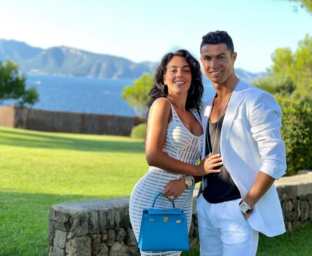 Tarif Endorse di Instagram Cristiano Ronaldo Menyentuh Angka Rp 33 M
