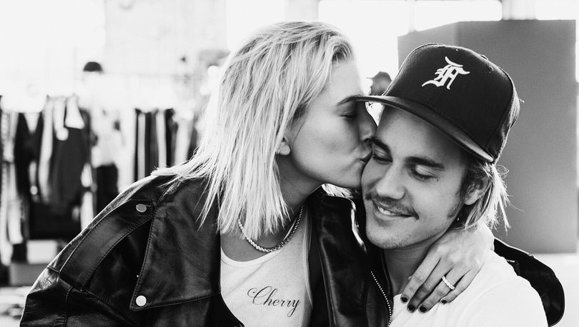 Justin Bieber dan Hailey Mengenakan Cincin Pernikahan