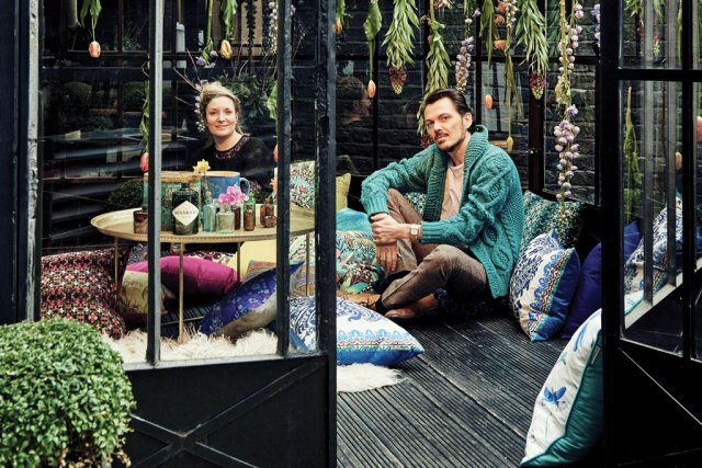 Taman Eksotis Rancangan Matthew Williamson