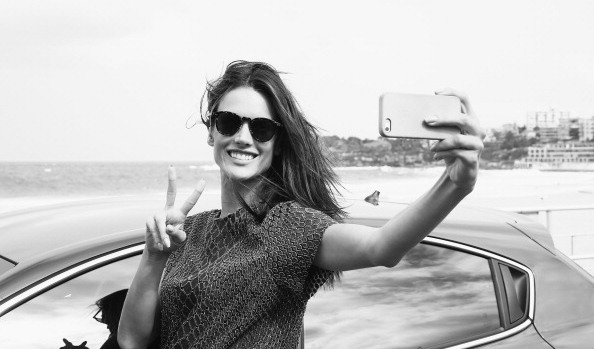 'Model Me', Aplikasi Selfie Sebagai Portfolio