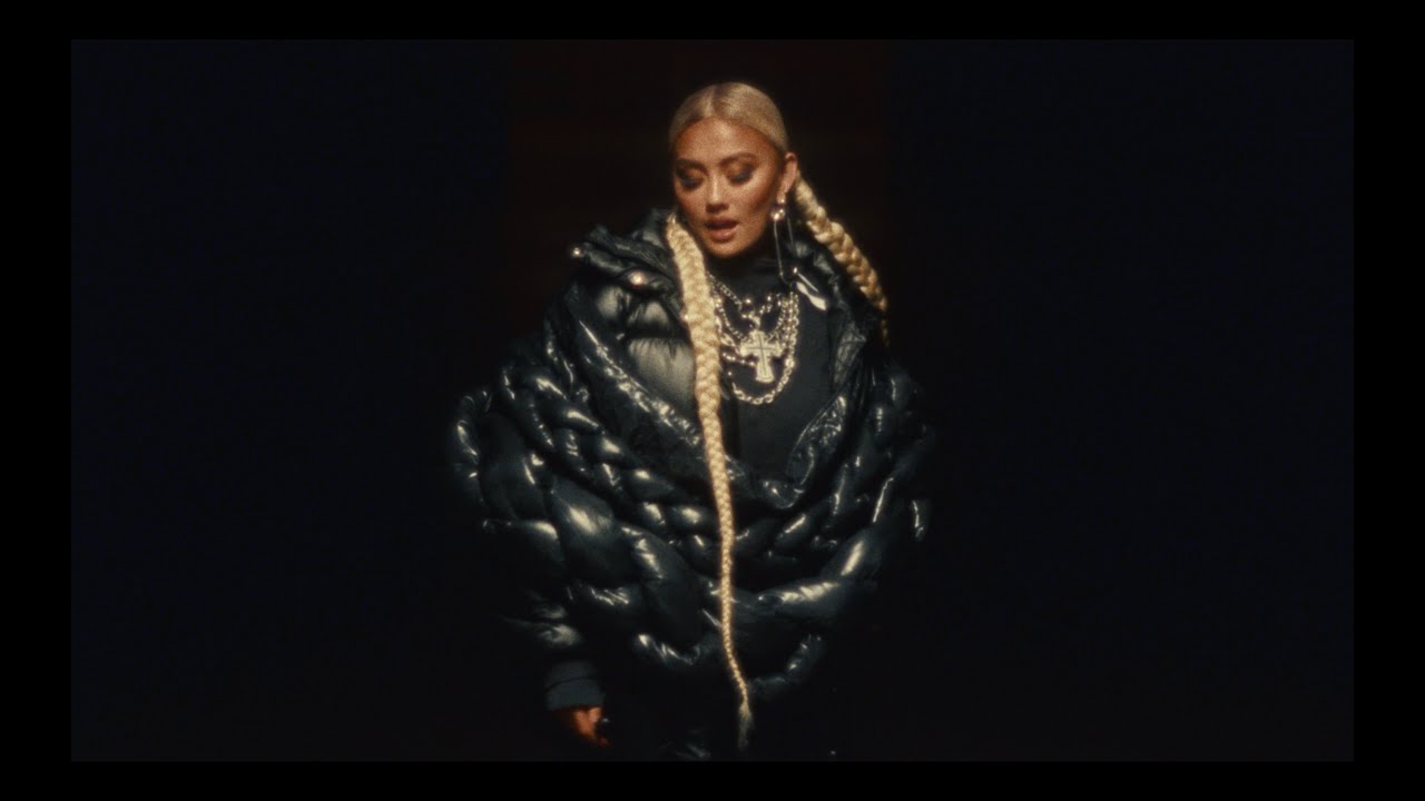 Agnez Mo Rilis Video Klip 'Patience'