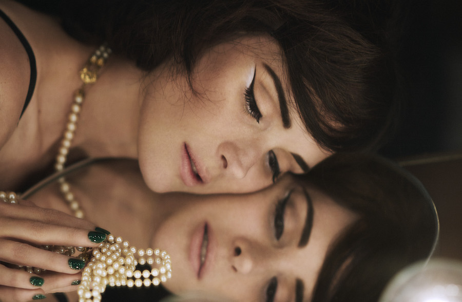 Siapakah Wajah Baru Marc Jacobs Beauty?