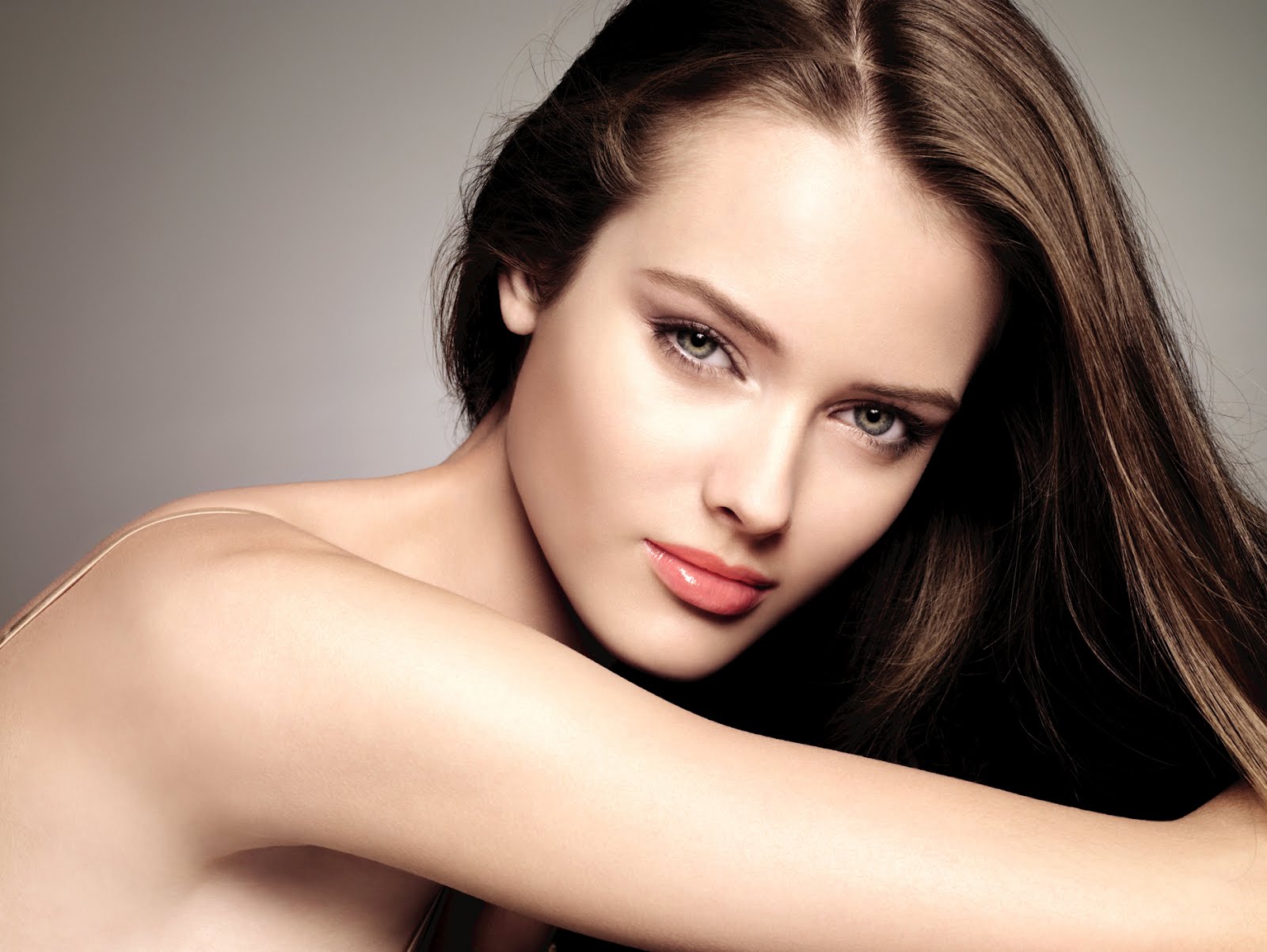 7 Produk Wajib Untuk Tampil Cantik Secara Instan