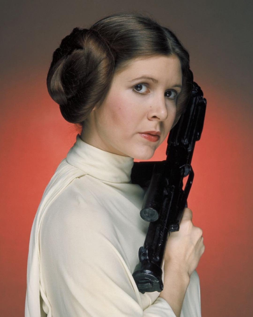 Carrie Fisher a.k.a. Princess Leia Meninggal Dunia