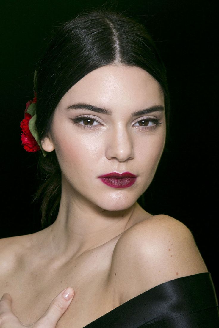 Tip Cantik ala Kendall Jenner!