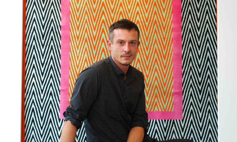 Karya Interior Jonathan Saunders