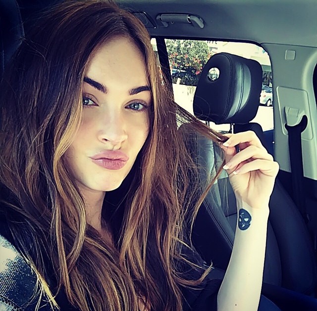 Megan Fox dan Brian Austin Tampik Isu Cerai dengan Berlibur di Hawaii