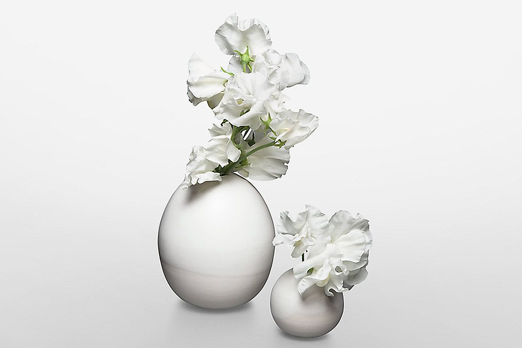 Untuk Hari Ibu, Calvin Klein Bekerja Sama Dengan Ahli Penata Bunga