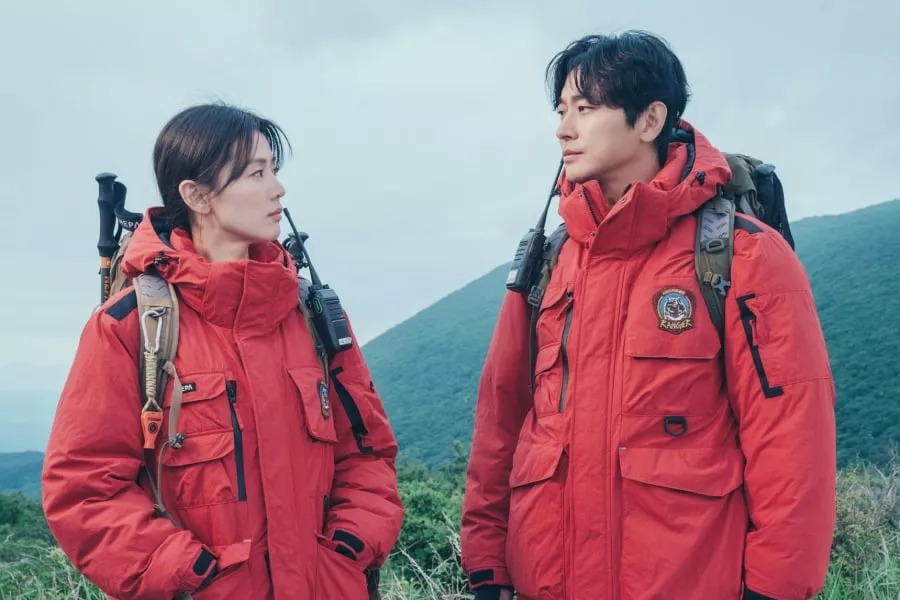 8 Fakta Menarik Jirisan, Drama Korea Terbaru Jun Ji Hyun!