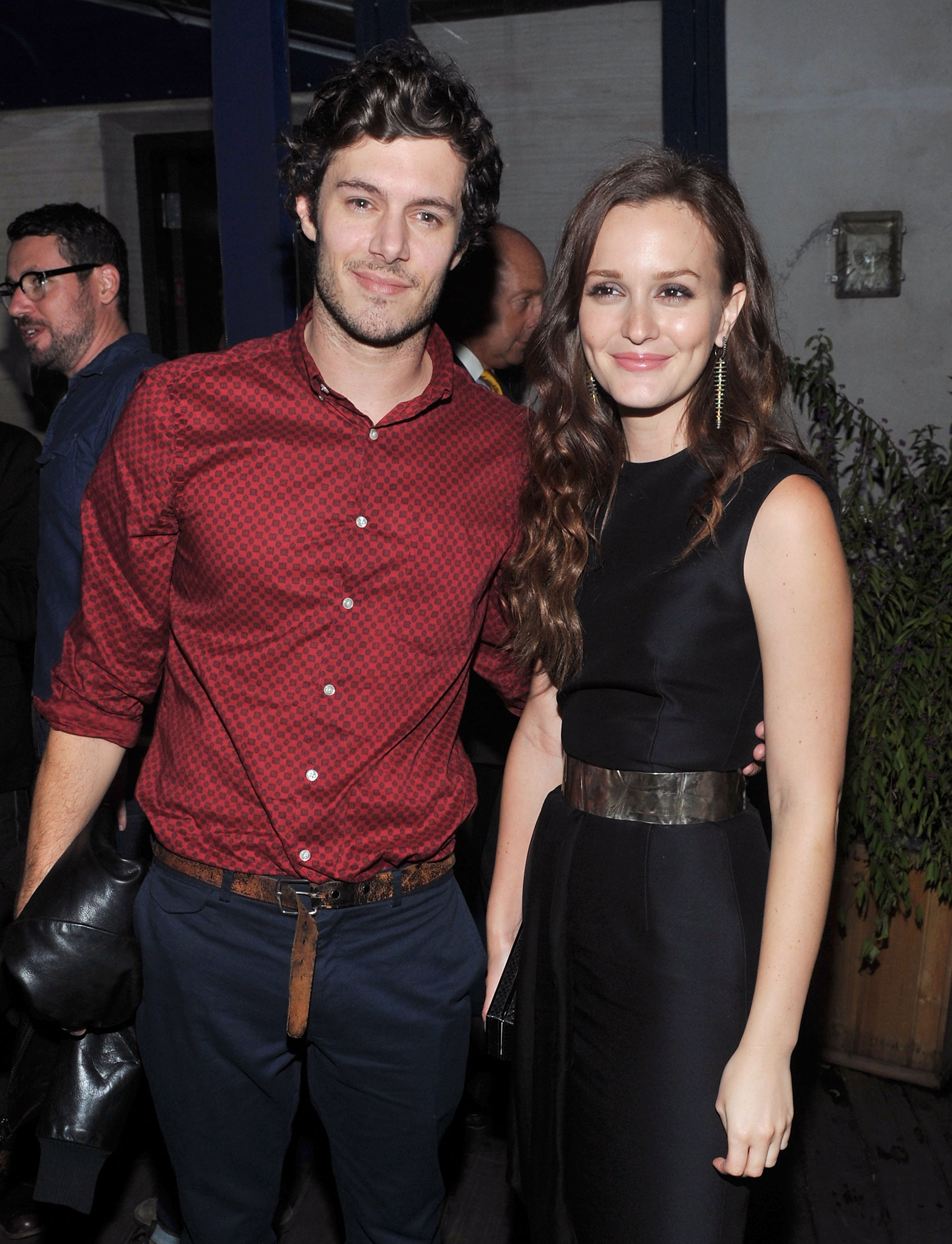 Leighton Meester dan Adam Brody Resmi Bertunangan