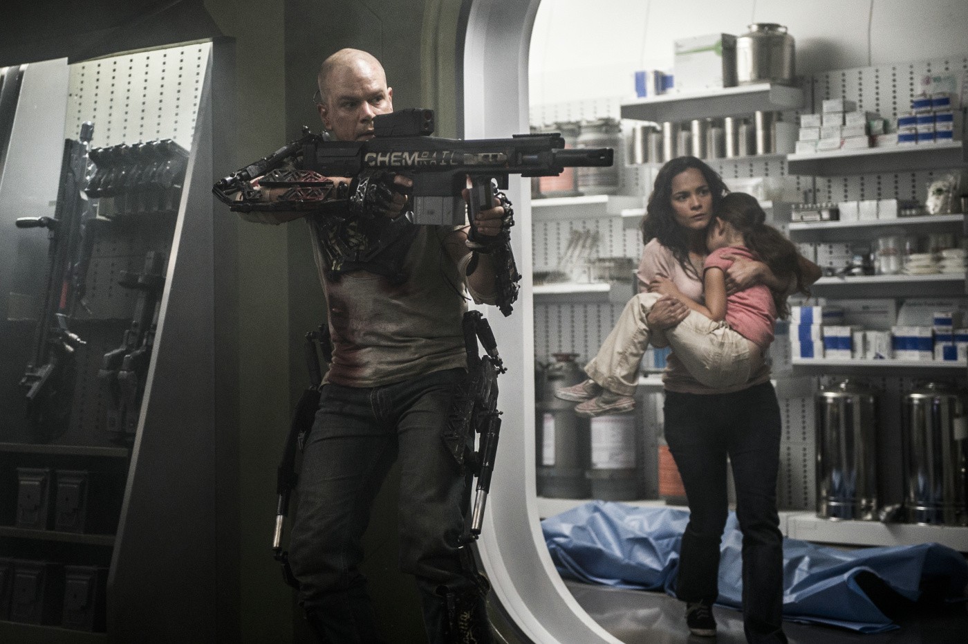 Elysium: Jarak Kemanusiaan dan Materi