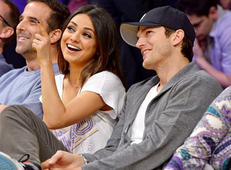 Mila Kunis Dan Ashton Kutcher Resmi Menikah