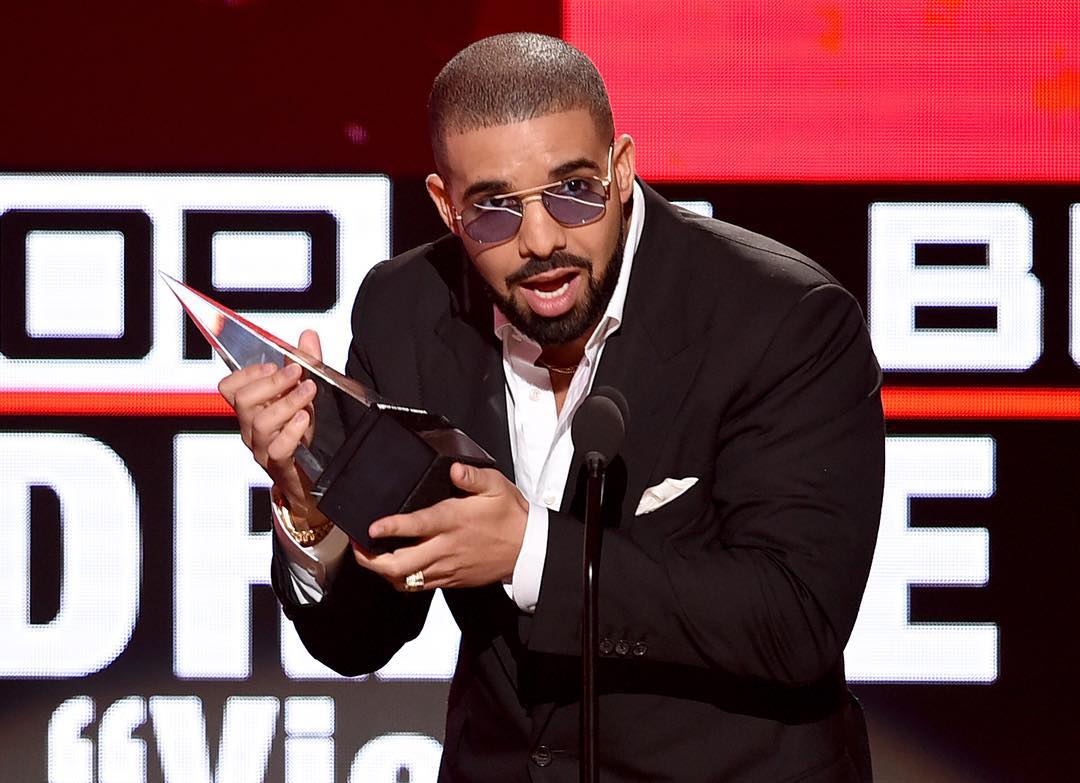Daftar Pemenang American Music Awards 2016