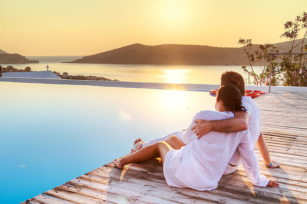 Tips Ciptakan Liburan Akhir Pekan Yang Romantis