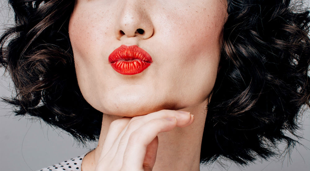 Pilihan Warna Lipstik untuk Bibir Hitam