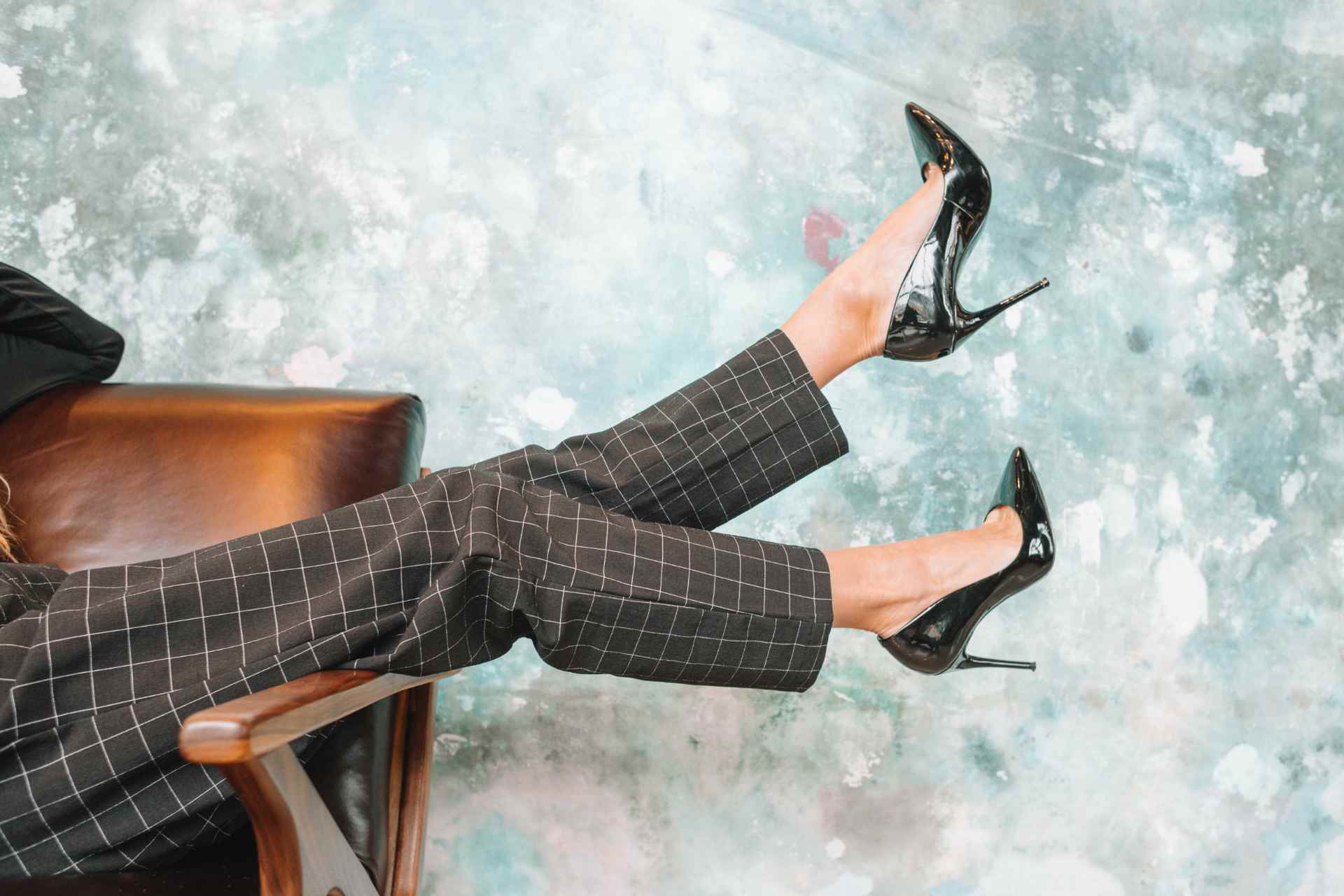 Simak 5 Cara Efektif Merawat Heels Agar Tetap Awet!