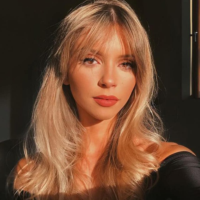 Tren Gaya Rambut Curtain Bangs untuk Semua Bentuk Wajah