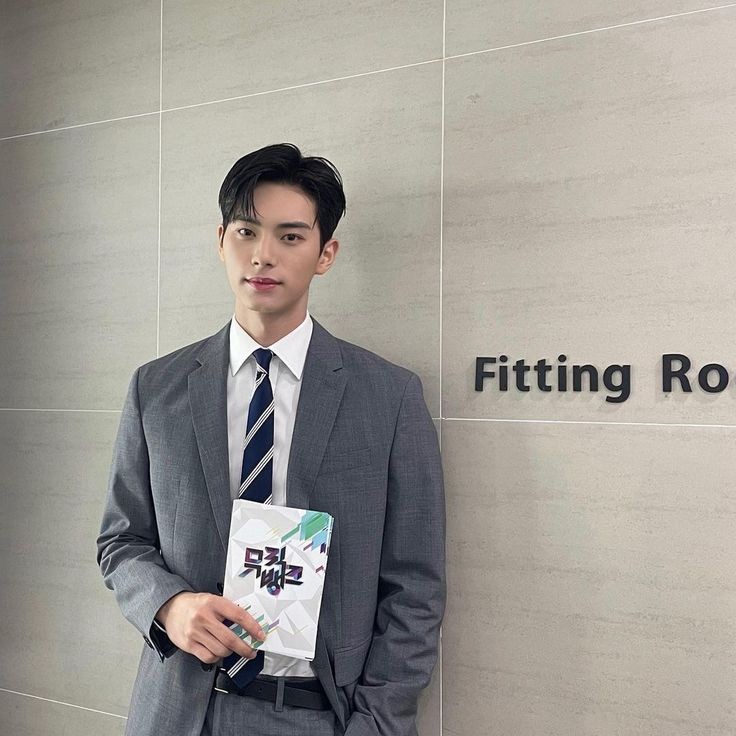 Deretan Acara Televisi Korea yang Dibintangi Lee Chae Min