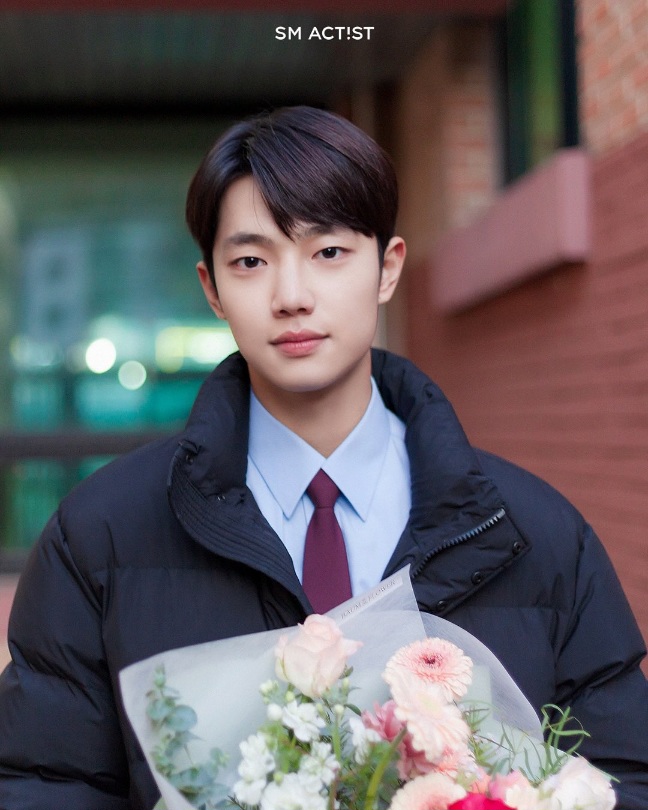 Kenal Lebih Dekat dengan Cho Jun Young, Aktor Rising Star dari SM Entertainment