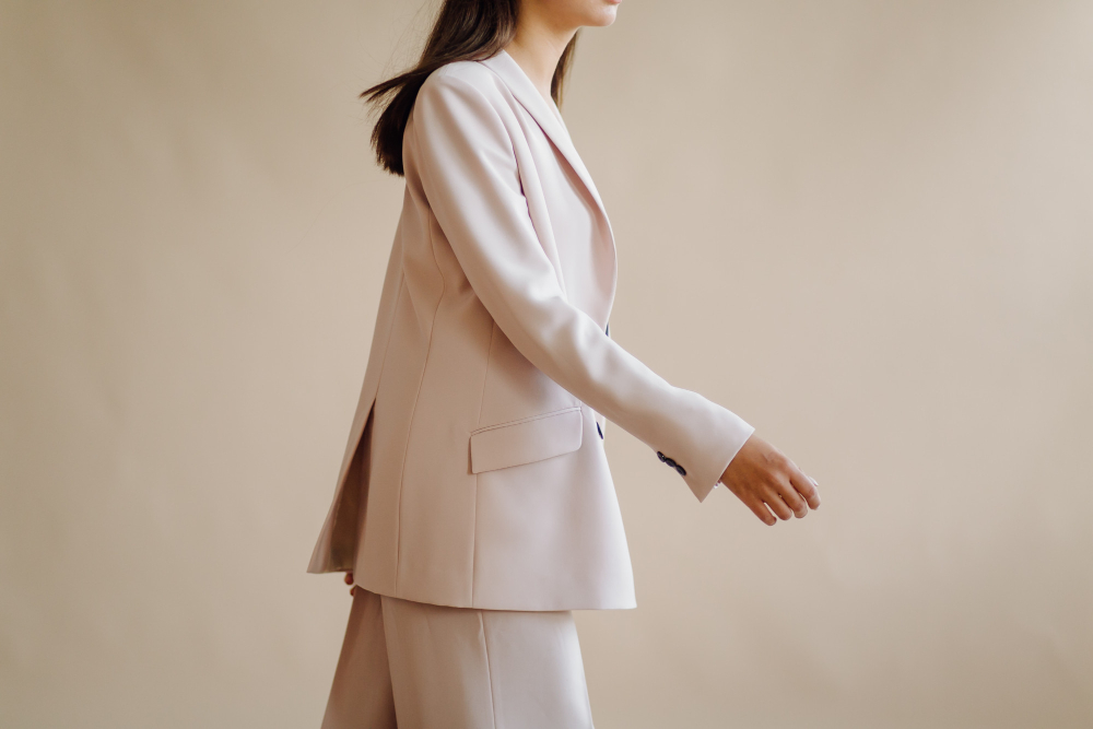 Perbedaan warna cream dan ivory