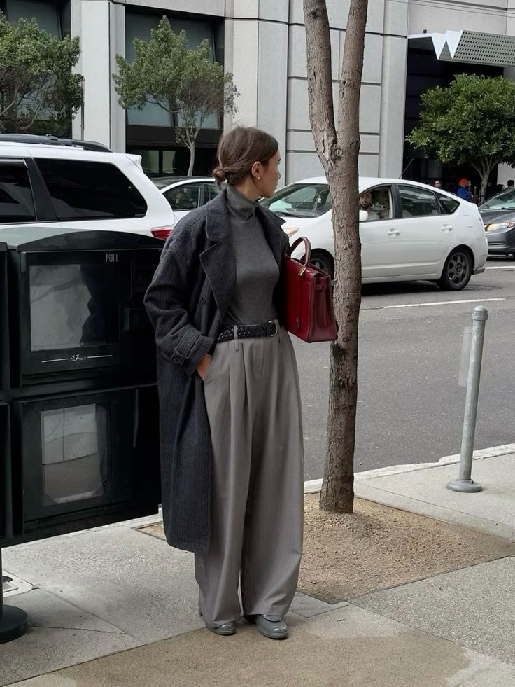 Tips Styling Baju Turtleneck