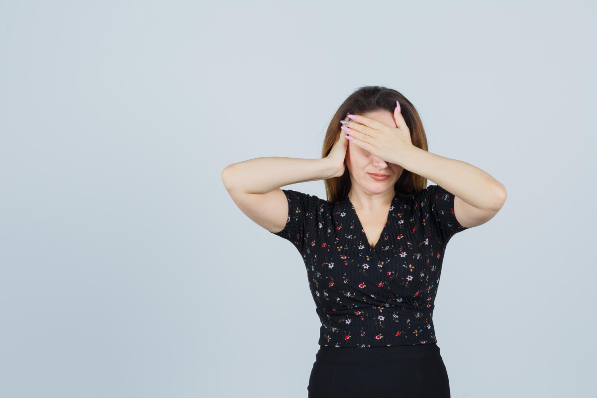 Cara menghilangkan kantung mata kendur