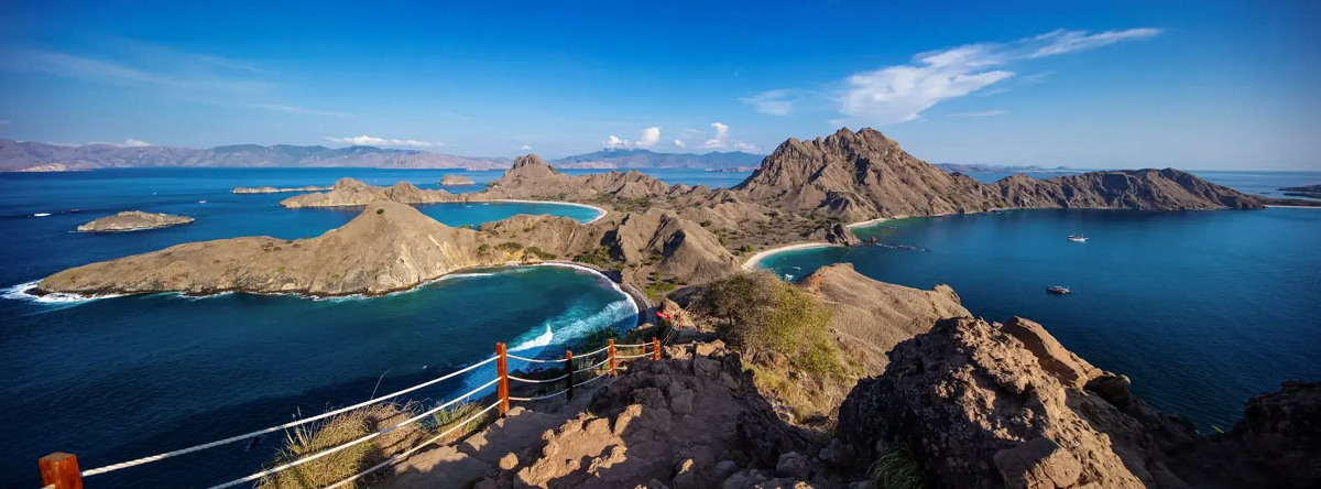 Crowne Plaza Labuan Bajo