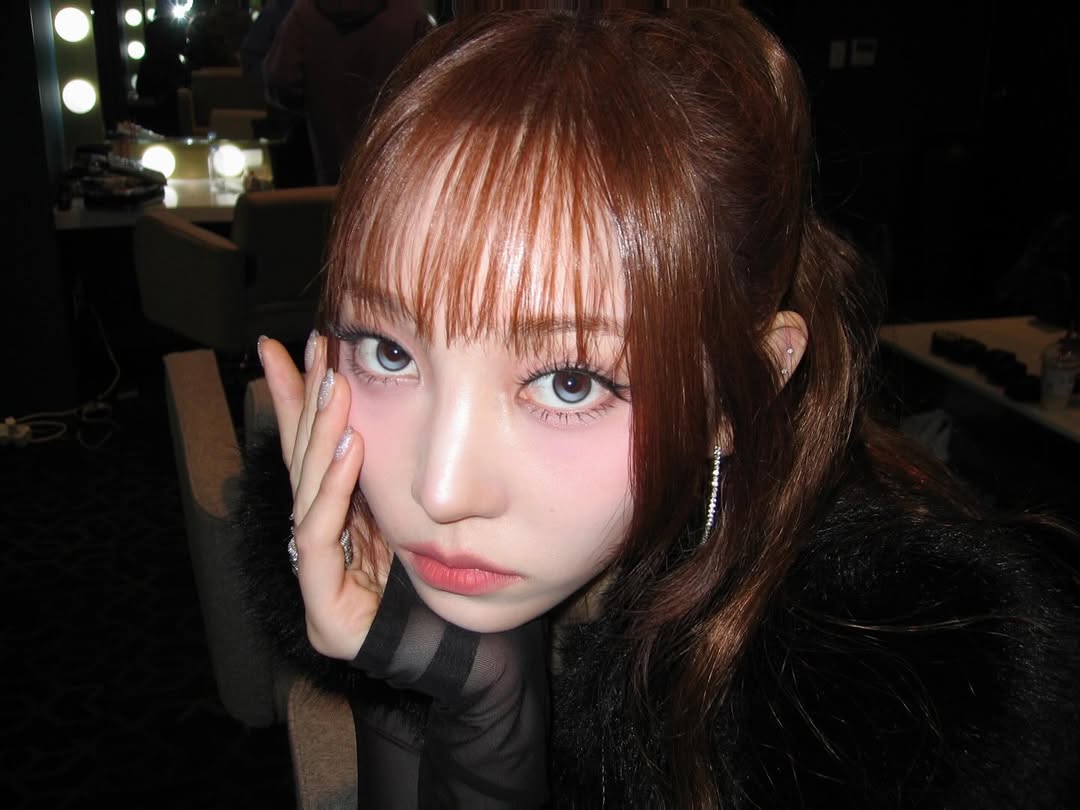 Gaya makeup ala Youngseo ALLDAY PROJECT