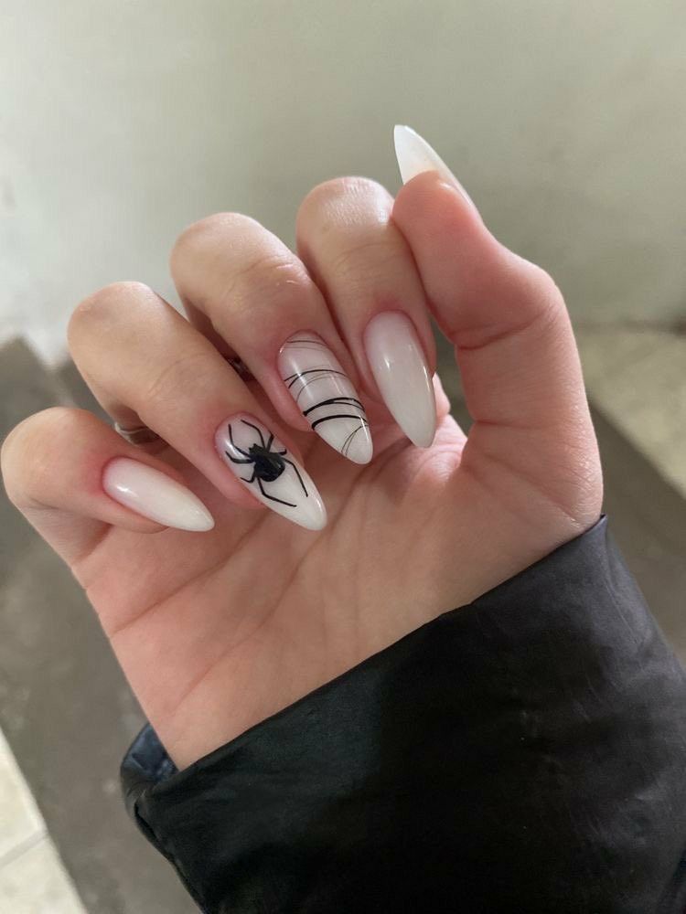 Nail art Halloween