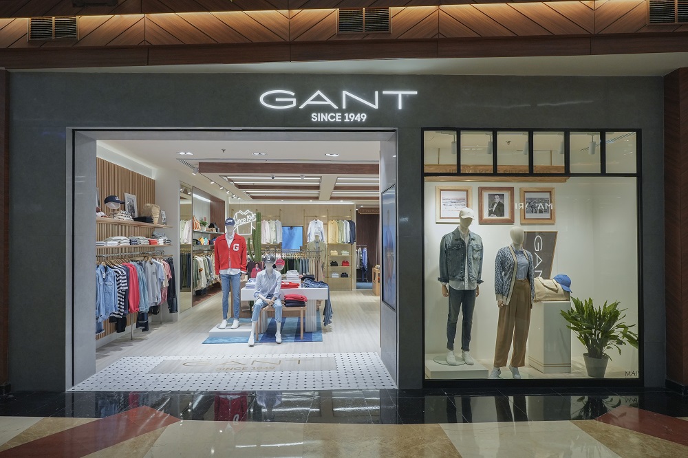 Koleksi GANT di Pondok Indah Mall 2