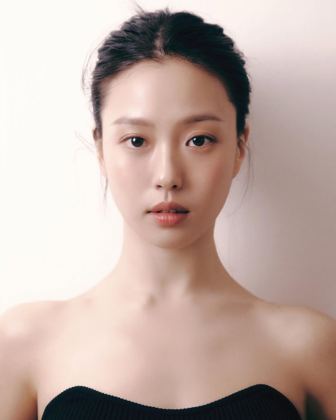 Go Min Si