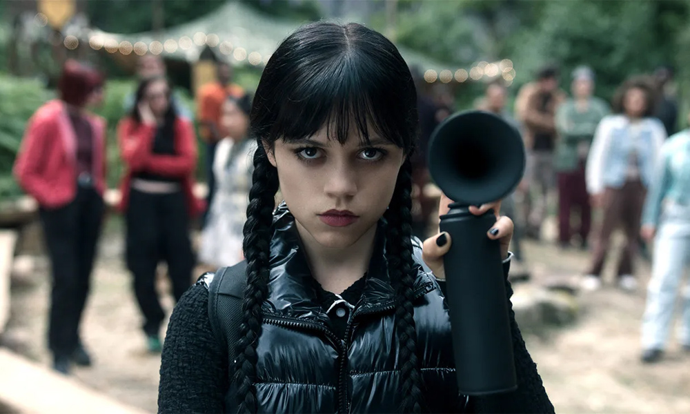 Tired girl makeup ala Jenna Ortega