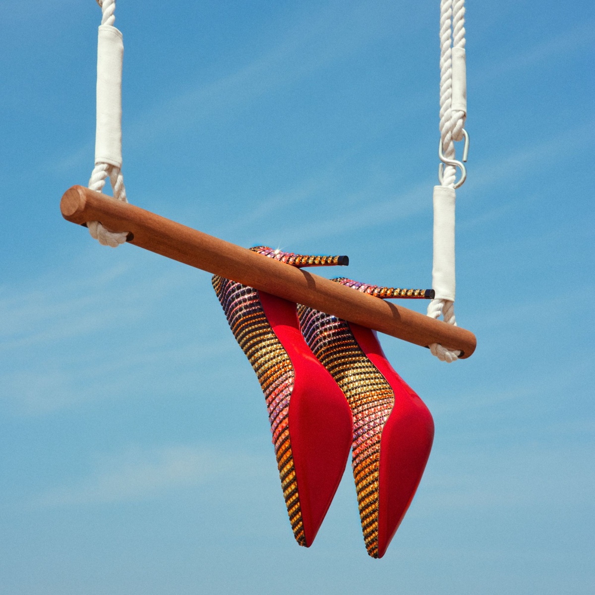 Koleksi Sunset in Rio Christian Louboutin