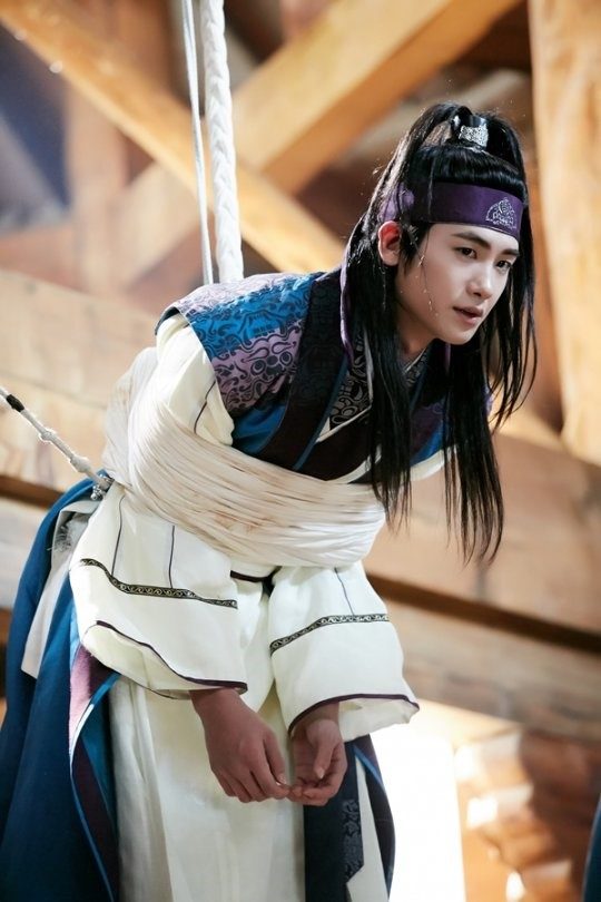 Park Hyung Sik di Hwarang