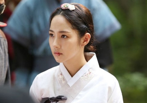 Park Min Young