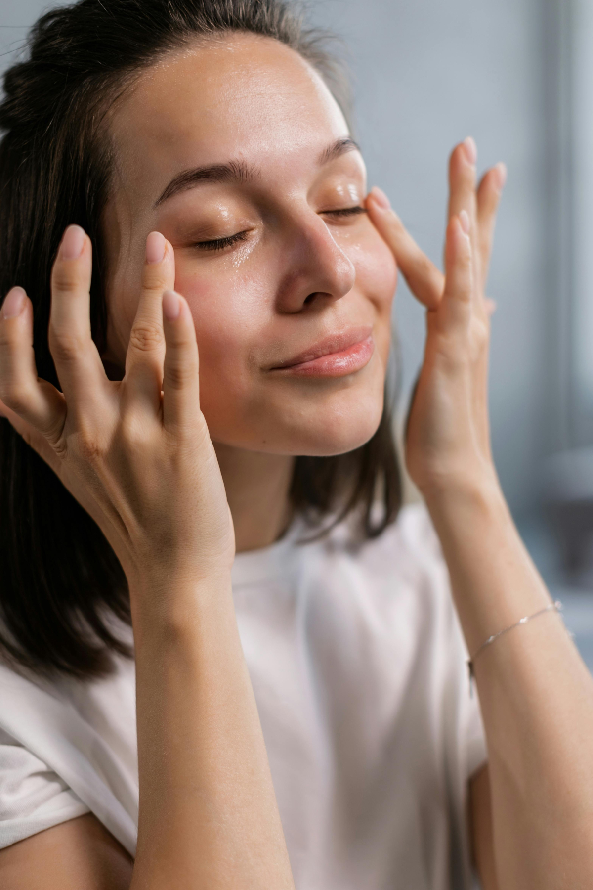 Jangan lewatkan penggunaan eye cream