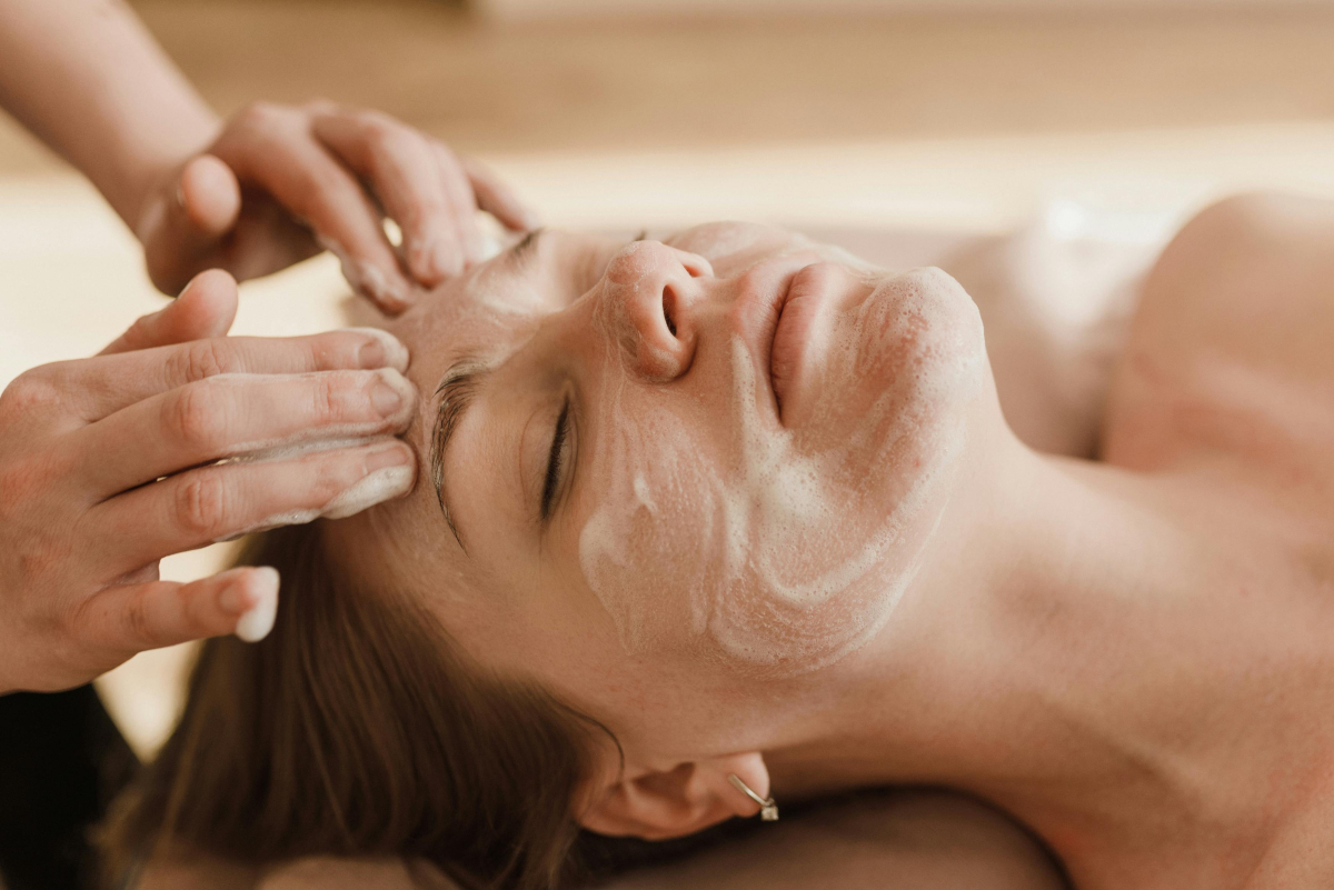 Manfaat facial detox