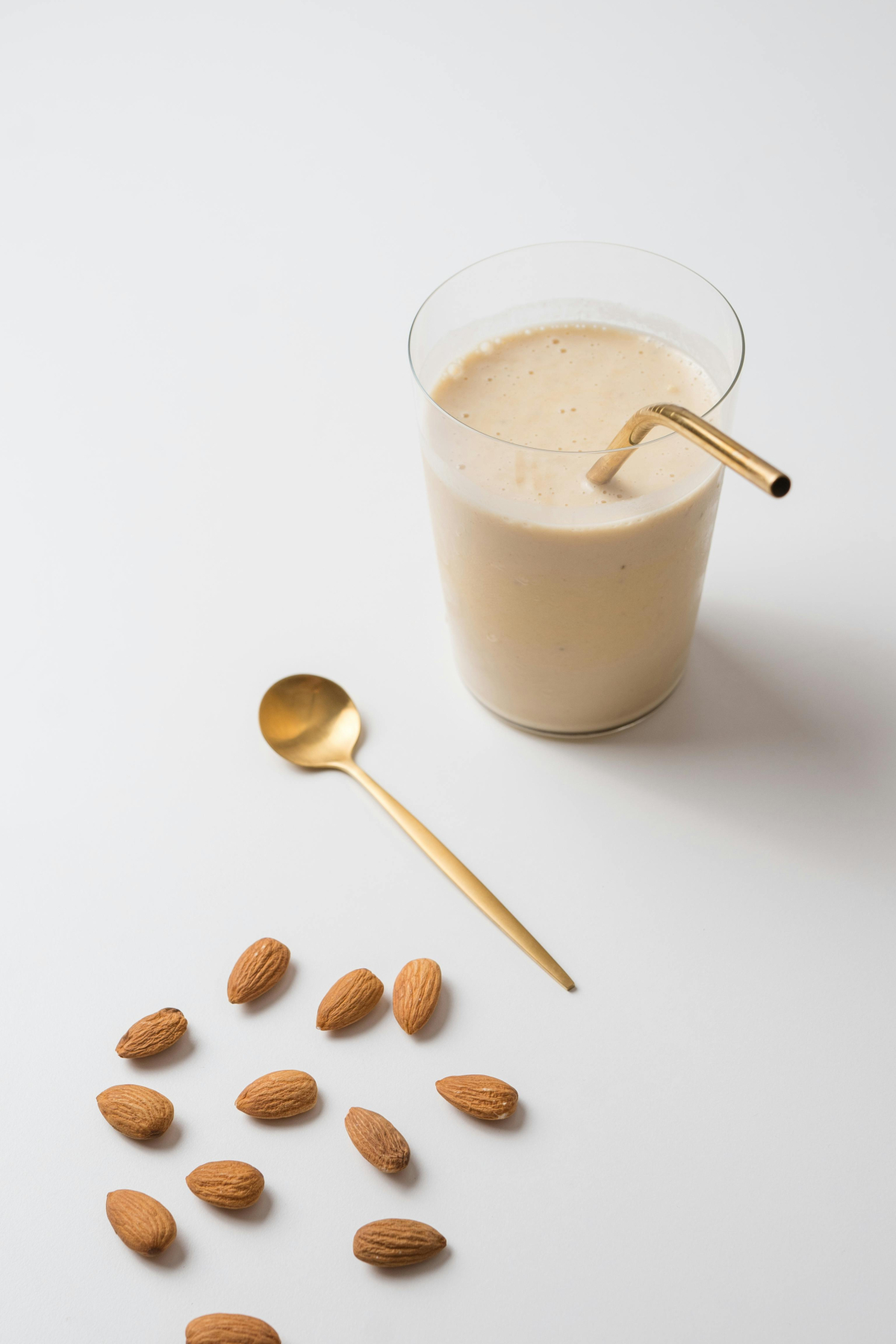 Manfaat susu almond