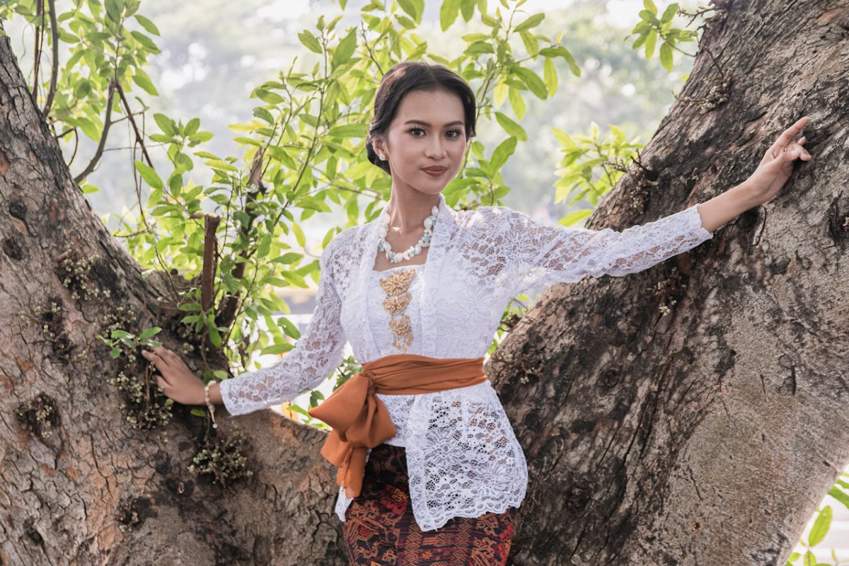 Cara merawat dan menyimpan kebaya