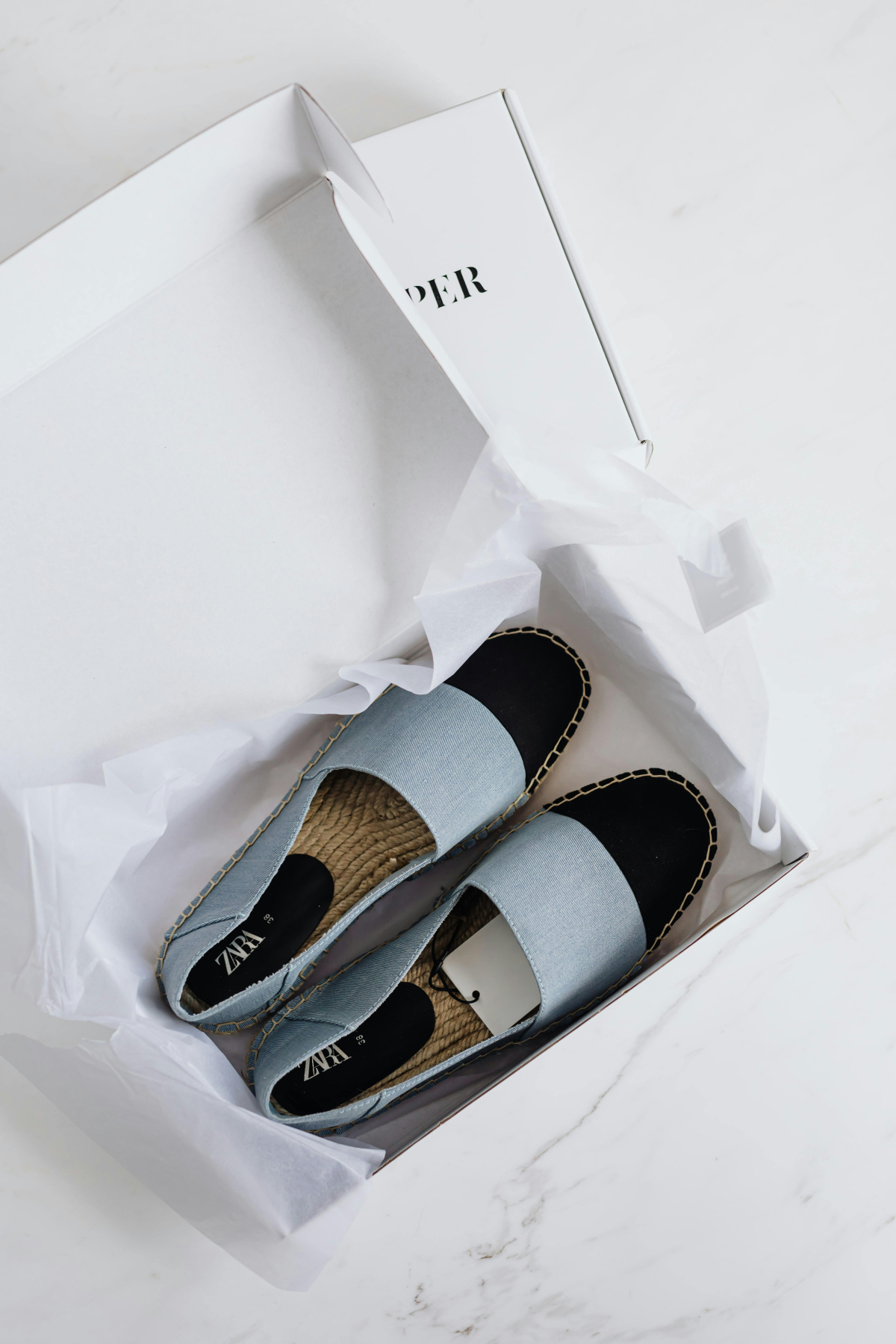 Cara merawat sepatu yang tepat
