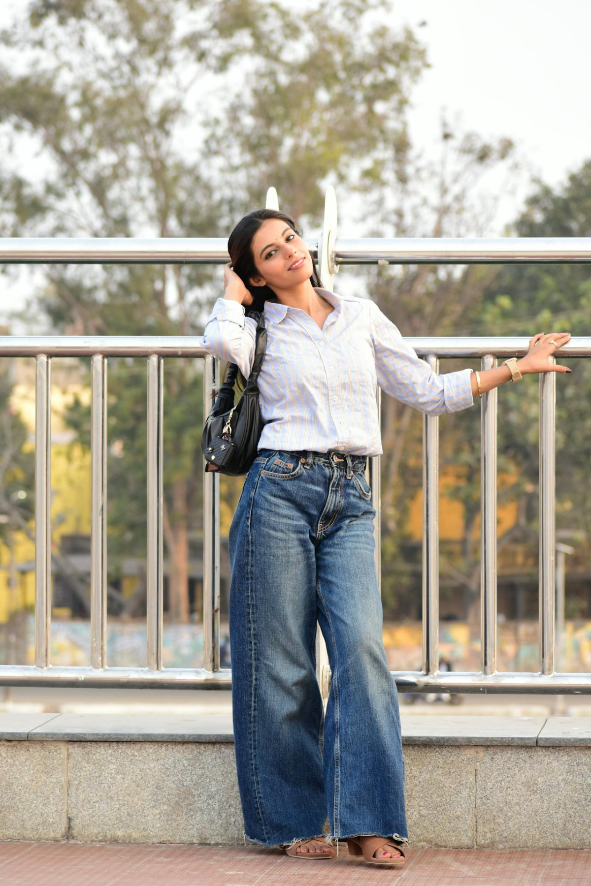 Tips styling wide leg jeans