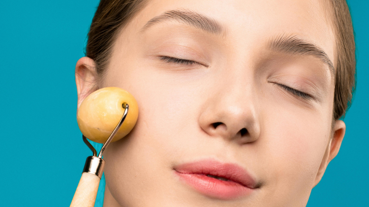 Tunggu hingga serum menyerap