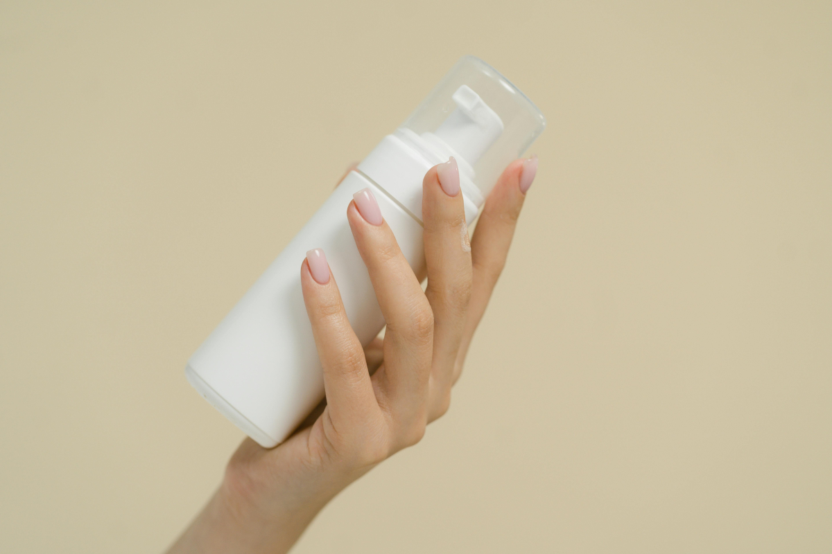 Cara membedakan skincare asli atau palsu