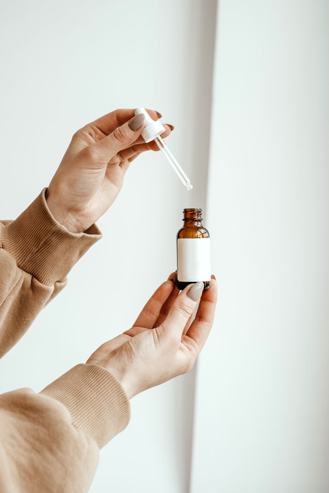 Ingredients serum untuk mengecilkan pori-pori