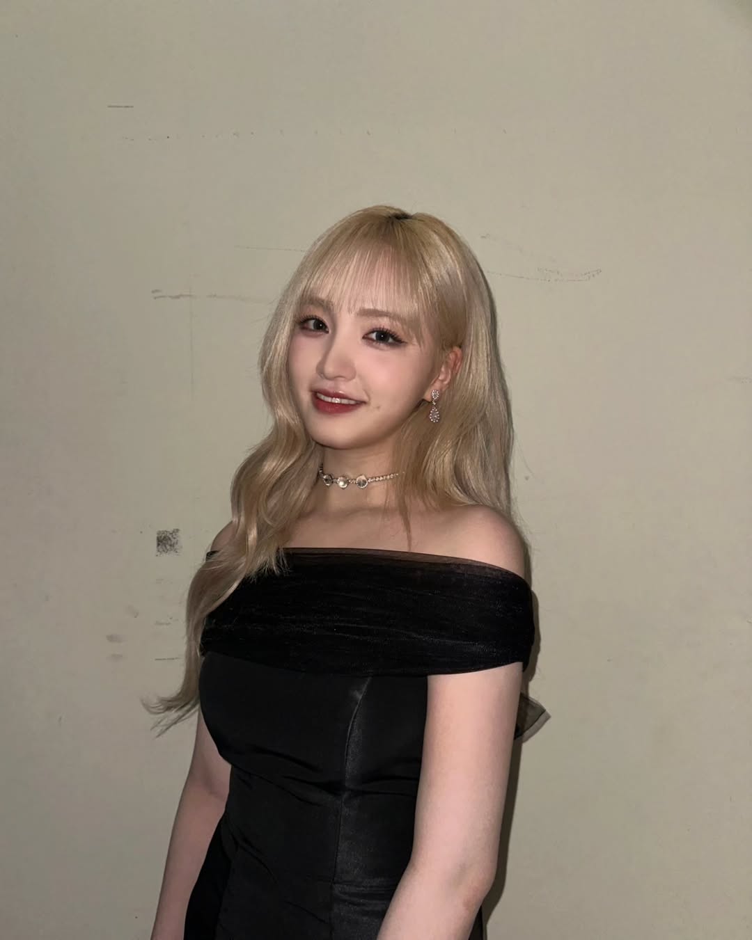 Warna rambut Liz IVE