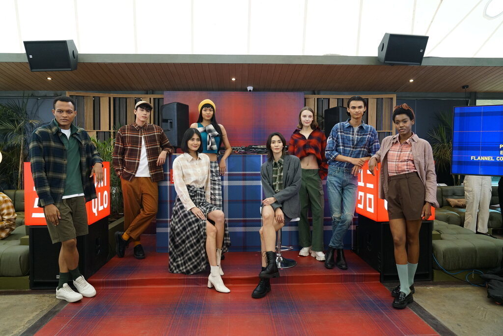 Koleksi flannel Uniqlo
