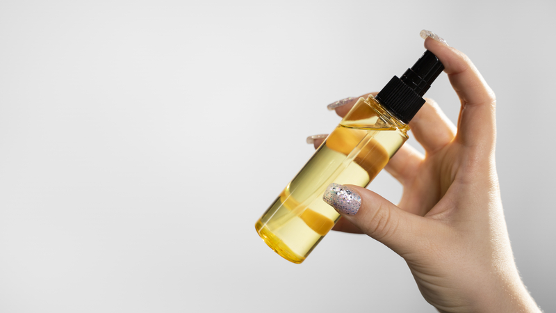 Gunakan hair oil