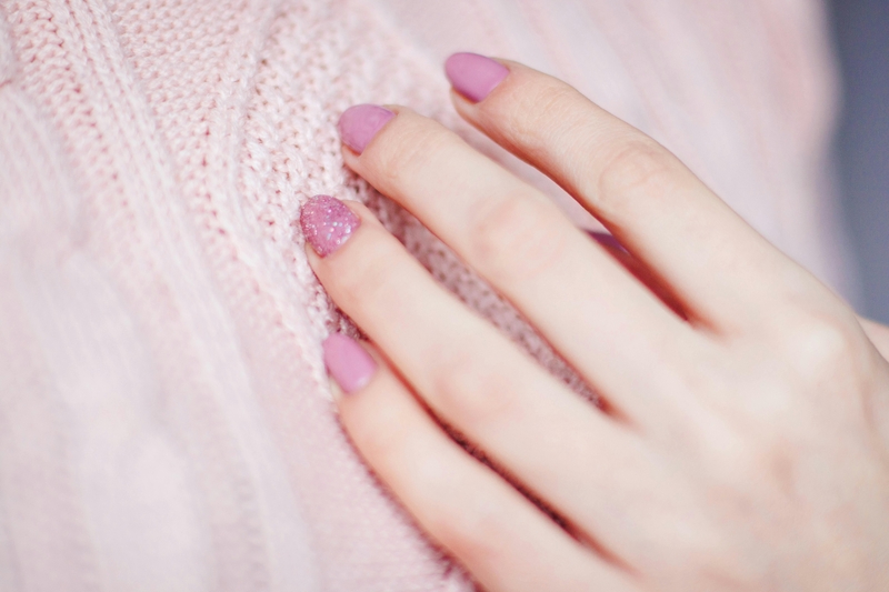 Manfaat melakukan manicure dan pedicure